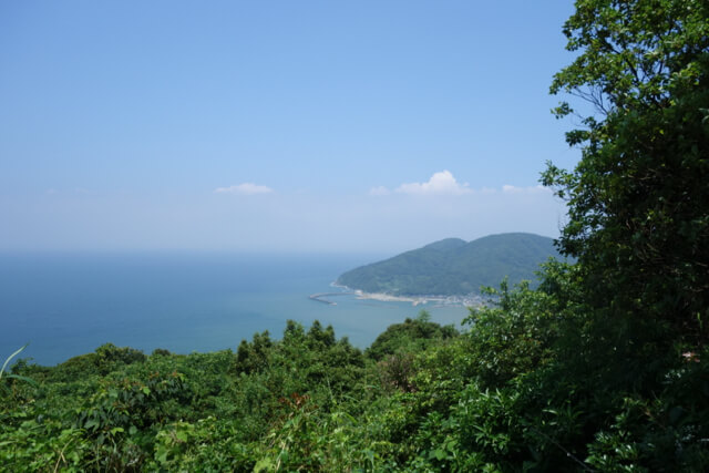 火山 ひやま からの 糸島の絶景海岸線と オススメの行き方 糸島ゲストハウス 前原宿ことのは