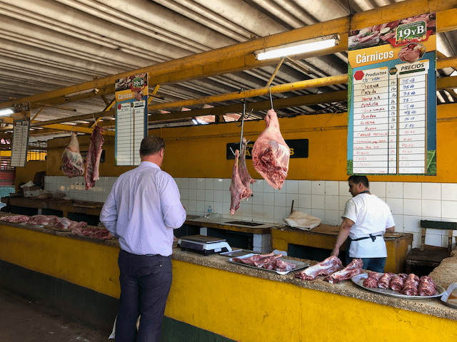 肉売り場