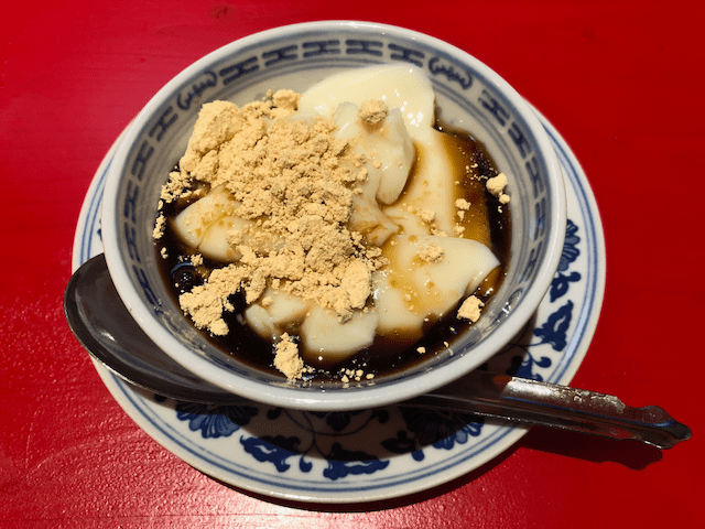 豆花（トーファー）黒蜜ときな粉